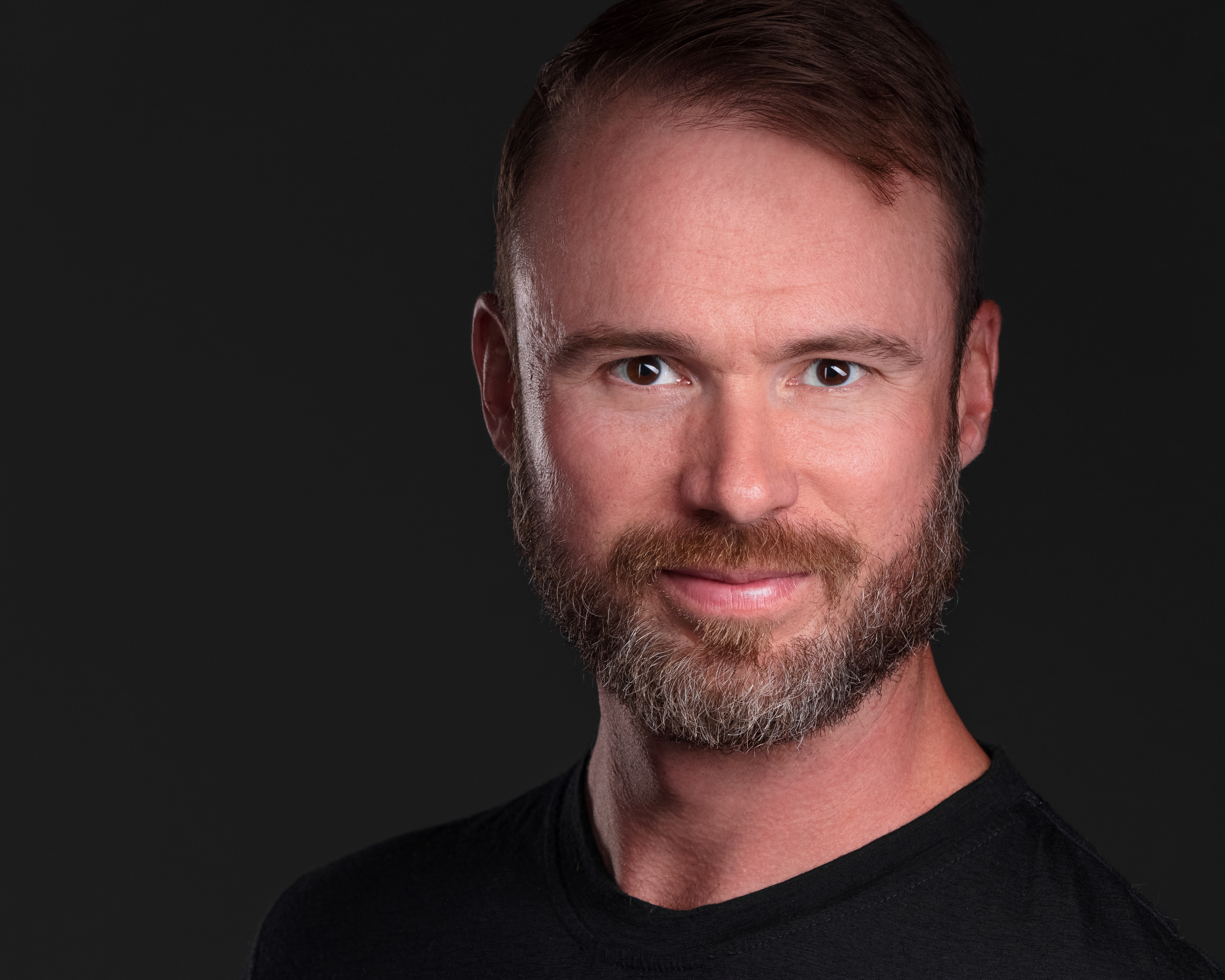 Andrew Baldwin - Professional Voice Over Artist